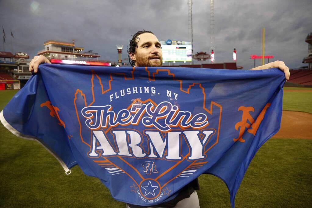 Yankees fan Matt Harvey attends Mets-Yankees Subway Series game - The Mets  Police